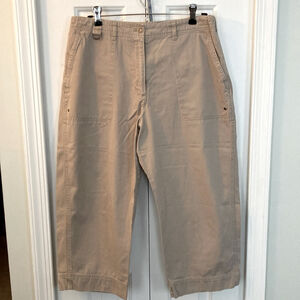 Dress Barn crop khaki pants size 10 tan color